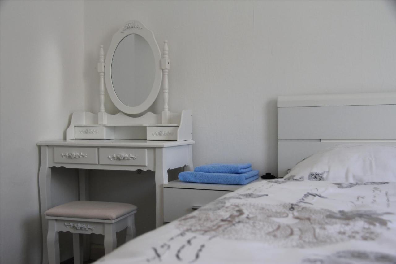 Geraeumige 4 Zimmer Wohnung An Den Kaiserthermen Трир Экстерьер фото