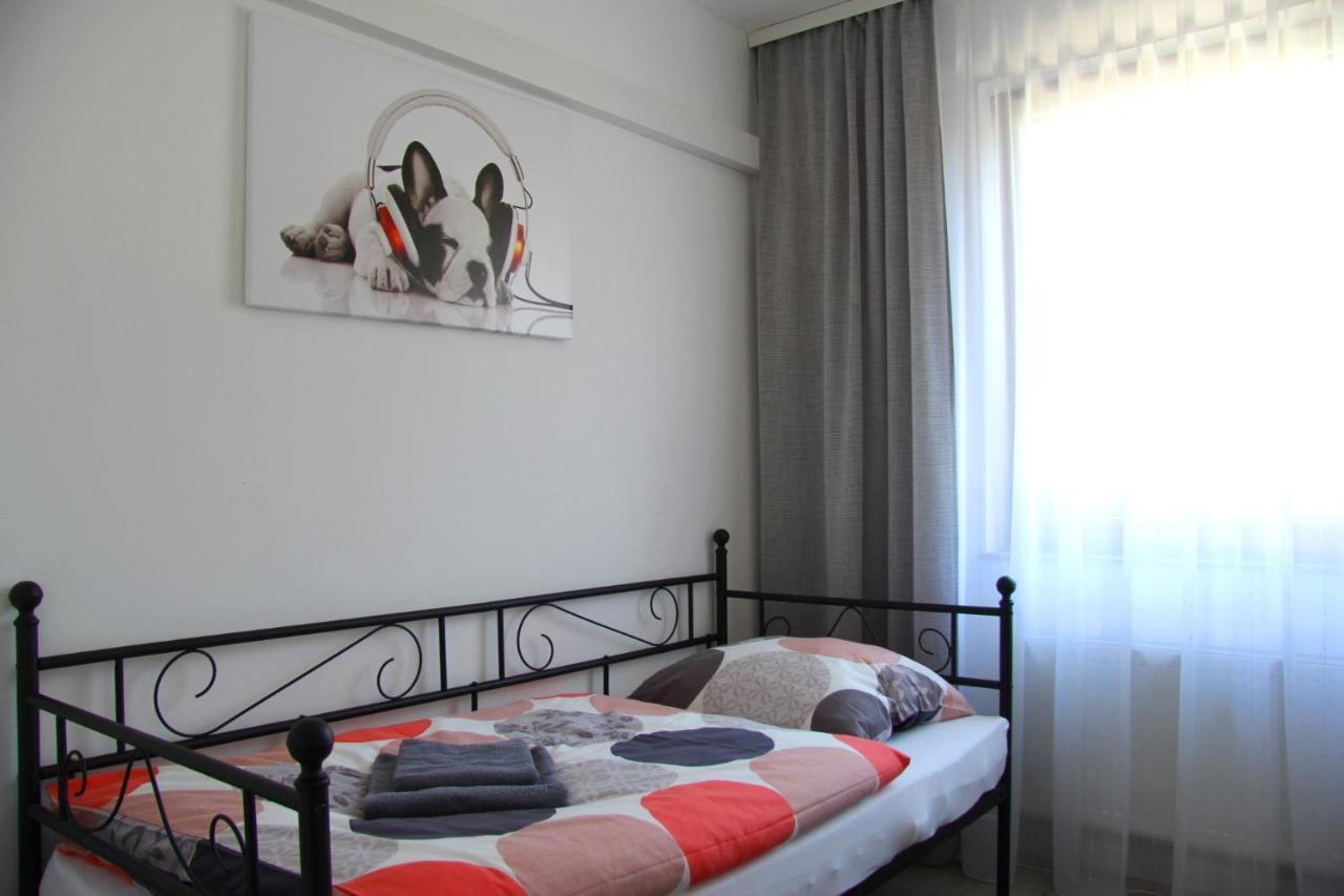 Geraeumige 4 Zimmer Wohnung An Den Kaiserthermen Трир Экстерьер фото